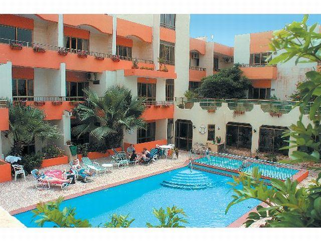 Clover Holiday Complex Qawra Exterior photo